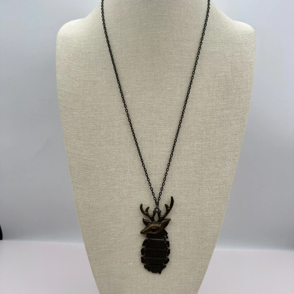 Vintage 90s Bronze Tone Stag Head Pendant Necklace Women's Classic Jewelry
